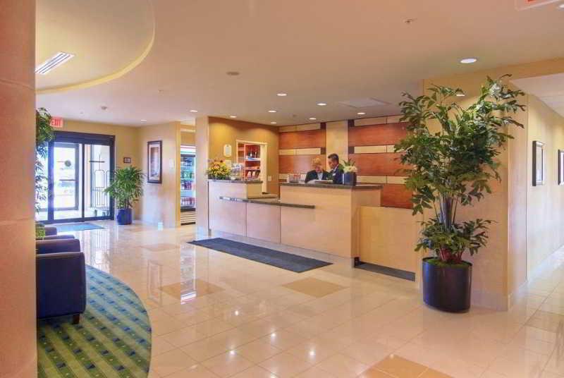 สปริงฮิลล์ สวีท เมดฟอร์ด Hotel ภายนอก รูปภาพ